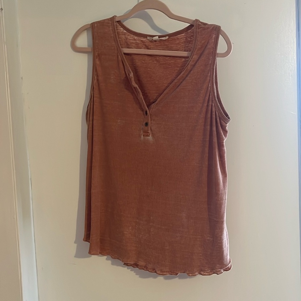 tank top, from Jane and Delaney, size XL, pink